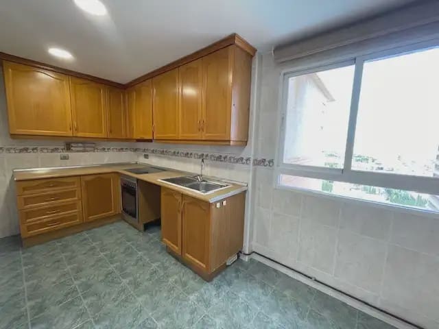 3 sovrum Takvåning att hyra i Alicante stad med pool garage - 1 600 € (Ref: 9790011)