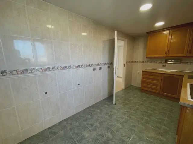 3 sovrum Takvåning att hyra i Alicante stad med pool garage - 1 600 € (Ref: 9790011)