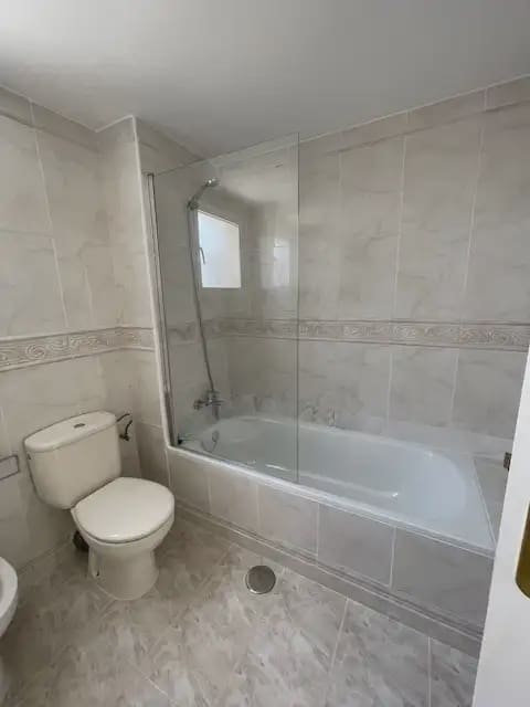 3 sovrum Takvåning att hyra i Alicante stad med pool garage - 1 600 € (Ref: 9790011)