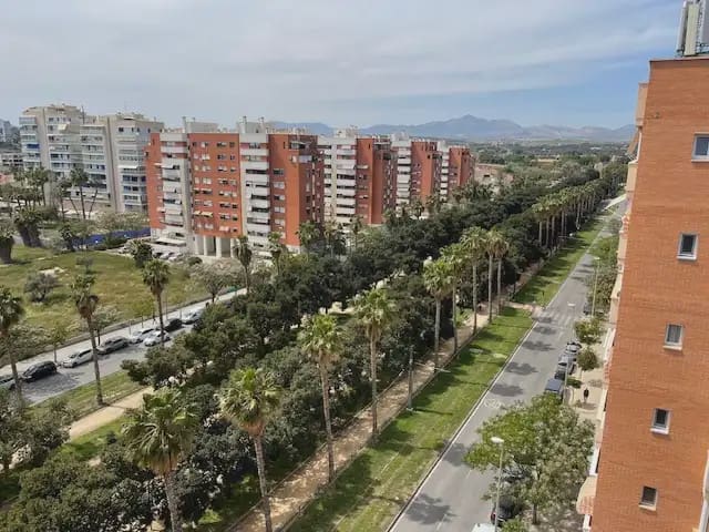 3 sovrum Takvåning att hyra i Alicante stad med pool garage - 1 600 € (Ref: 9790011)