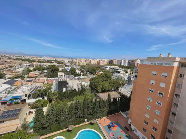 3 sovrum Takvåning att hyra i Alicante stad med pool garage - 1 600 € (Ref: 9790011)