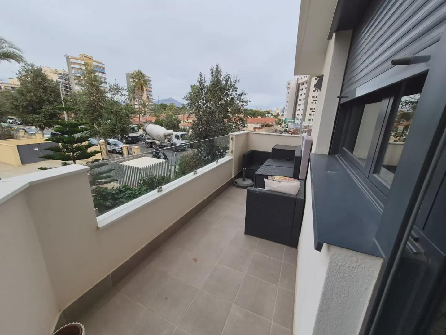 Piso de 2 habitaciones en Alicante / Alacant ciudad en alquiler con piscina - 1.490 € (Ref: 9798431)