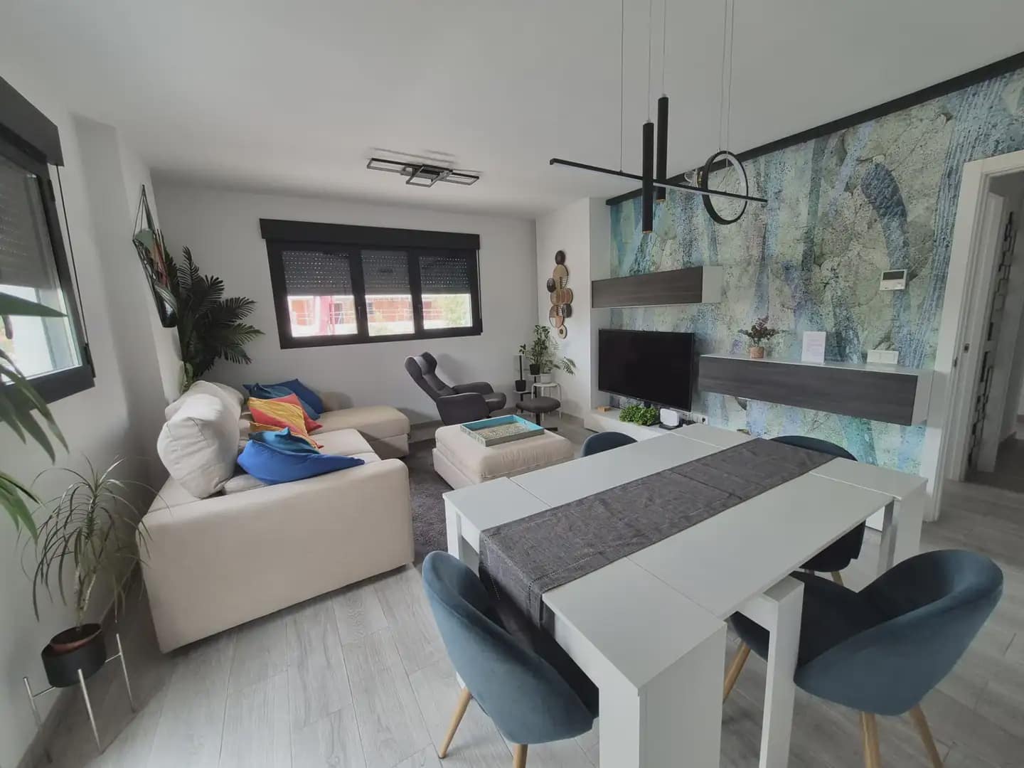 Piso de 2 habitaciones en Alicante / Alacant ciudad en alquiler con piscina - 1.490 € (Ref: 9798431)