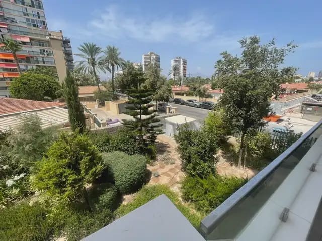 2 soveværelse Lejlighed til leje i PAU, Alicante by med swimmingpool - € 1.490 (Ref: 9798431)