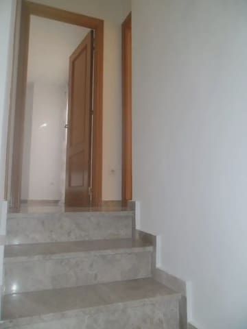 3 quarto Moradia em Banda para venda em Muchamiel / Mutxamel com piscina garagem - 290 000 € (Ref: 9798433)