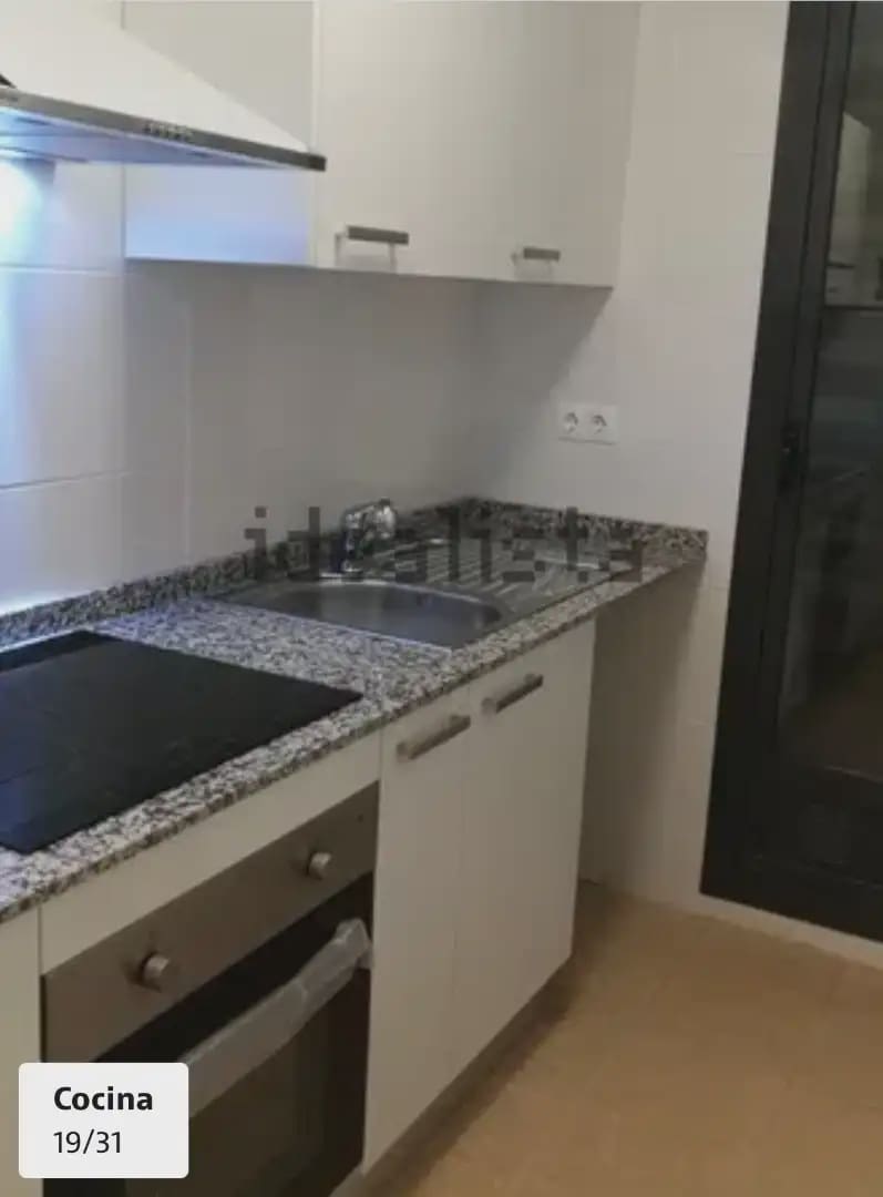 1 sovrum Lägenhet att hyra i Alicante stad med pool - 1 000 € (Ref: 9804007)