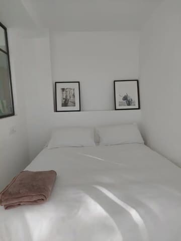 Studio att hyra i Cabo de las Huertas, Alicante stad med garage - 1 600 € (Ref: 9805953)