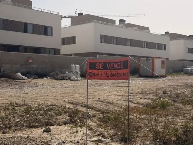 Byggetomt til salgs i Vistahermosa, Alicante by - € 549 000 (Ref: 9810956)