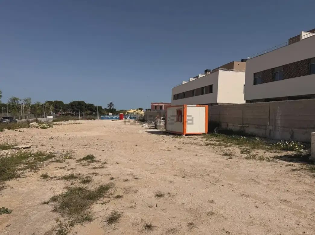 Byggetomt til salgs i Alicante by - € 549 000 (Ref: 9810956)