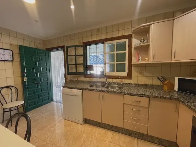 4 soveværelse Villa til salg i Elche / Elx med swimmingpool garage - € 490.000 (Ref: 9819748)