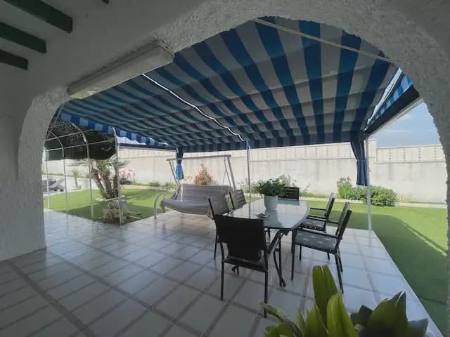 4 soveværelse Villa til salg i Elche / Elx med swimmingpool garage - € 490.000 (Ref: 9819748)