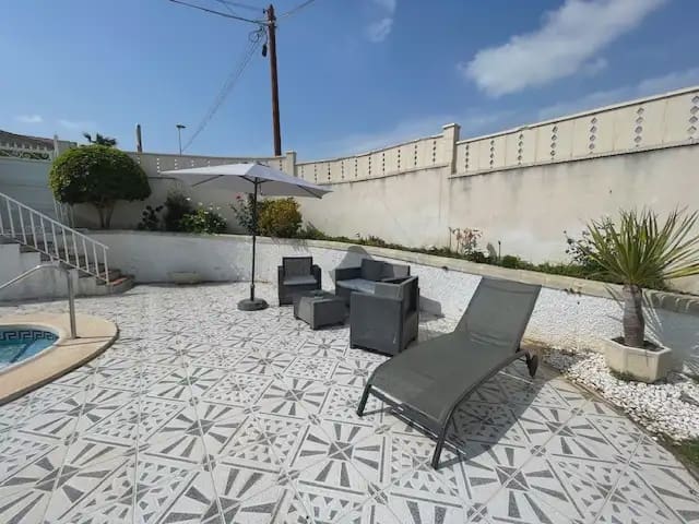 4 soveværelse Villa til salg i Elche / Elx med swimmingpool garage - € 490.000 (Ref: 9819748)