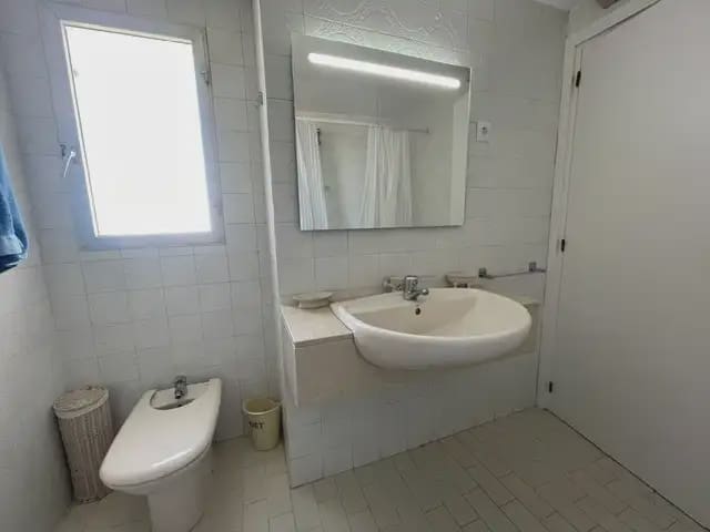 3 soveværelse Lejlighed til salg i Alicante by med swimmingpool garage - € 435.000 (Ref: 9821723)