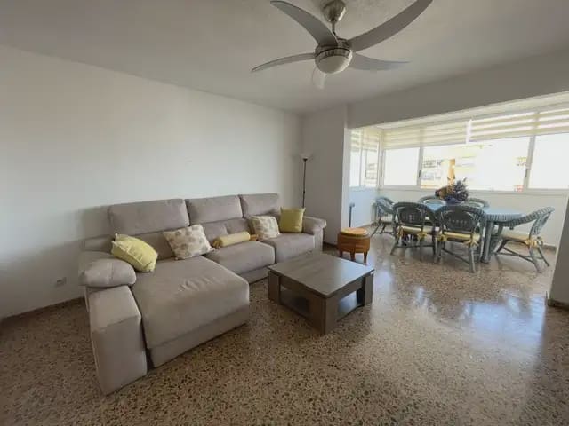 3 soveværelse Lejlighed til salg i Alicante by med swimmingpool garage - € 435.000 (Ref: 9821723)