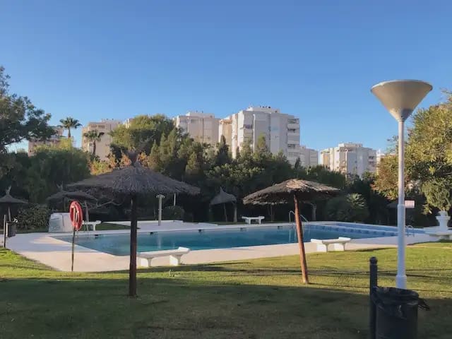 3 soveværelse Lejlighed til salg i Alicante by med swimmingpool garage - € 435.000 (Ref: 9821723)