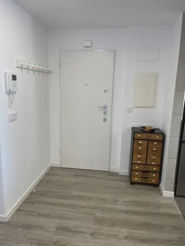 2 bedroom Apartment for rent in El Campello with pool garage - € 1,550 (Ref: 9828151)