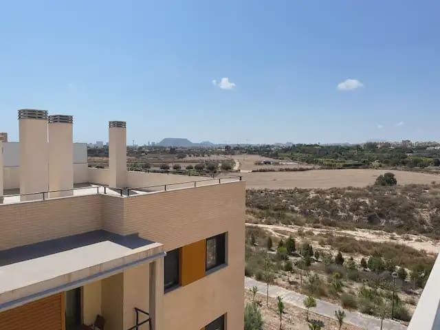 2 bedroom Apartment for rent in El Campello with pool garage - € 1,550 (Ref: 9828151)