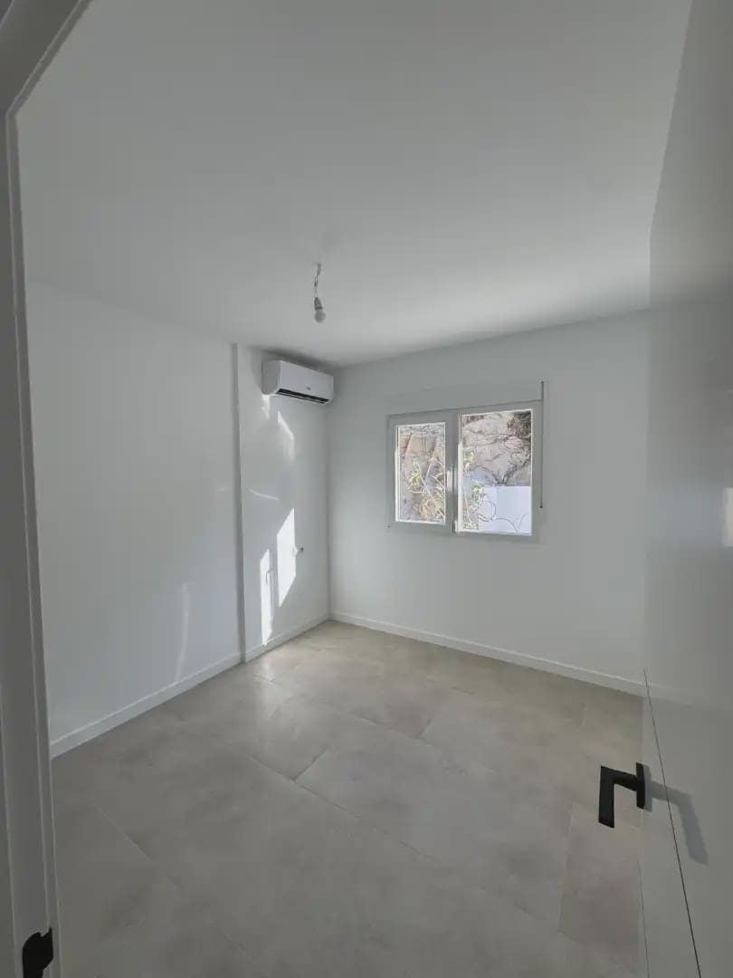 3 soverom Villa til salgs i El Campello med garasje - € 550 000 (Ref: 9834884)