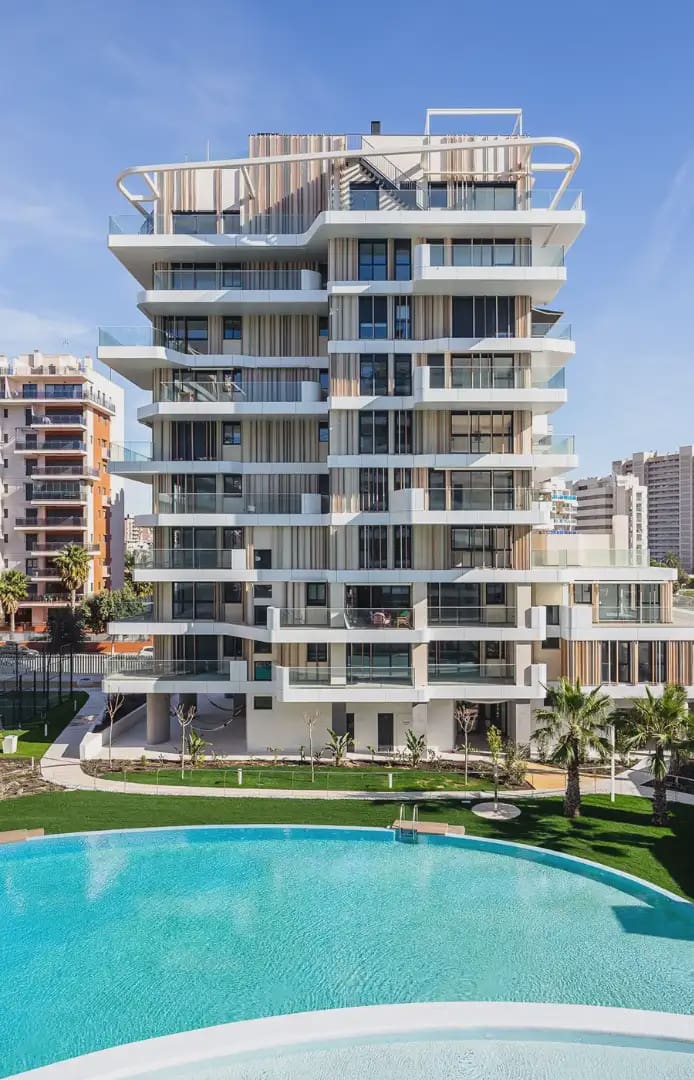 Ático de 2 habitaciones en Alicante / Alacant ciudad en venta con piscina garaje - 990.000 € (Ref: 9848391)
