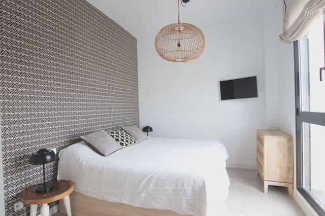 Ático de 2 habitaciones en PAU, Alicante / Alacant ciudad en venta con piscina garaje - 990.000 € (Ref: 9848391)