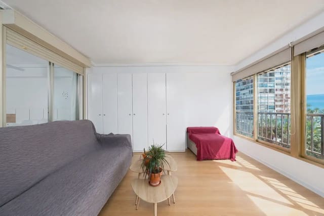 3 soveværelse Lejlighed til leje i Playa de San Juan, Alicante by med swimmingpool garage - € 1.800 (Ref: 9848893)