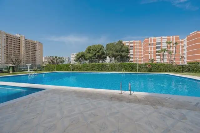 3 bedroom Flat for rent in Alicante / Alacant city with pool garage - € 1,800 (Ref: 9848893)