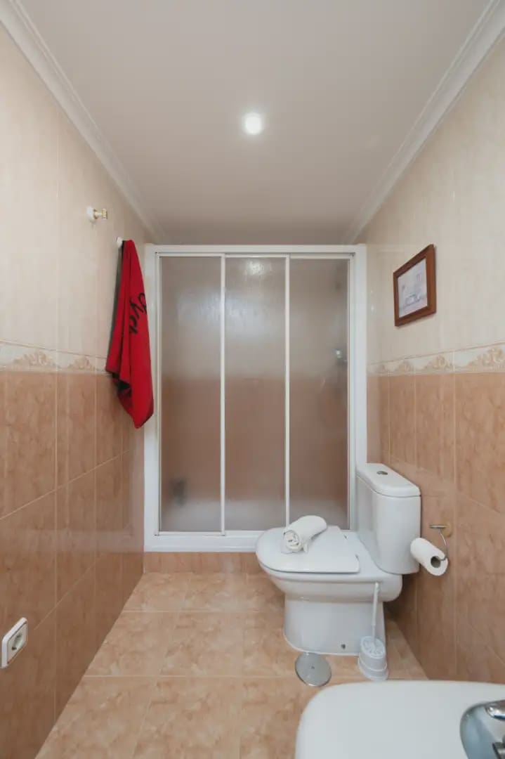 3 bedroom Flat for rent in Alicante / Alacant city with pool garage - € 1,800 (Ref: 9848893)