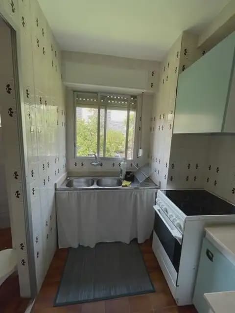 2 bedroom Flat for rent in Alicante / Alacant city with pool garage - € 1,300 (Ref: 9850607)
