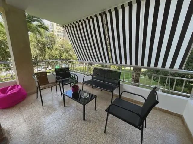 2 Zimmer Wohnung zu vermieten in Playa de San Juan, Alicante / Alacant Stadt mit Pool Garage - 1.300 € (Ref: 9850607)