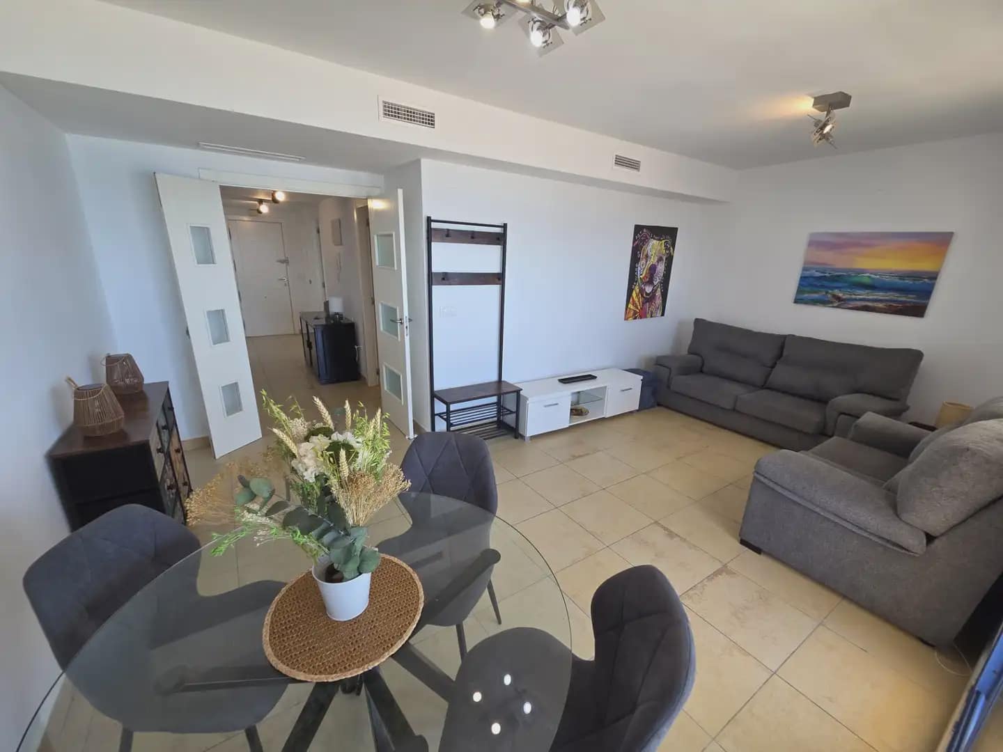 2 bedroom Penthouse for rent in Alicante / Alacant city with pool garage - € 2,800 (Ref: 9850608)