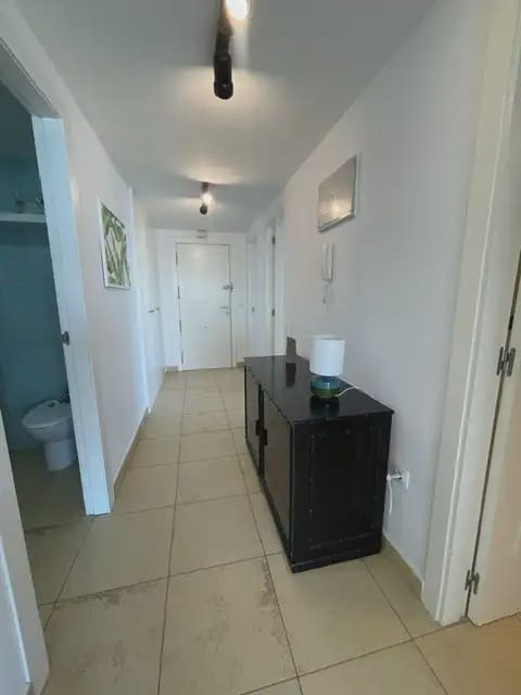 2 soverom Penthouse til leie i Alicante by med svømmebasseng garasje - € 2 350 (Ref: 9850608)