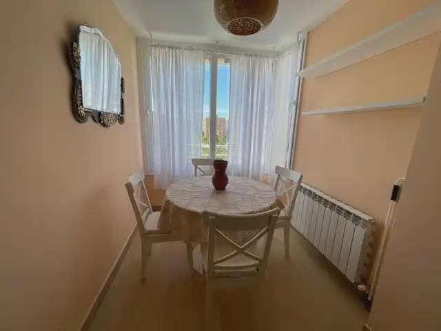2 bedroom Flat for rent in Alicante / Alacant city with pool garage - € 1,800 (Ref: 9850782)