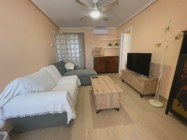 2 Zimmer Wohnung zu vermieten in Playa de San Juan, Alicante / Alacant Stadt mit Pool Garage - 1.800 € (Ref: 9850782)
