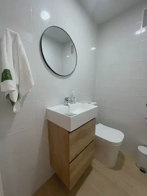 2 bedroom Flat for rent in Alicante / Alacant city with pool garage - € 1,800 (Ref: 9850782)