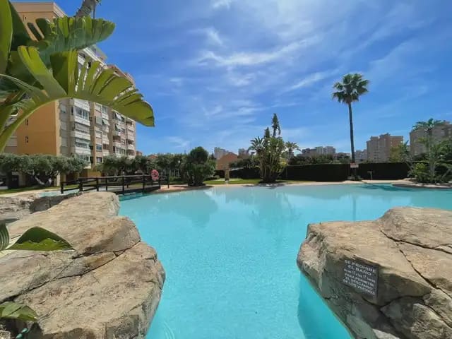 2 bedroom Flat for rent in Alicante / Alacant city with pool garage - € 1,800 (Ref: 9850782)