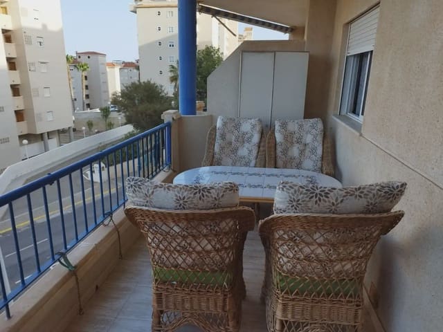 2 makuuhuone Asunto vuokrattavana paikassa Arenales del Sol, Elche / Elx mukana uima-altaan - 1 100 € (Ref: 9854656)