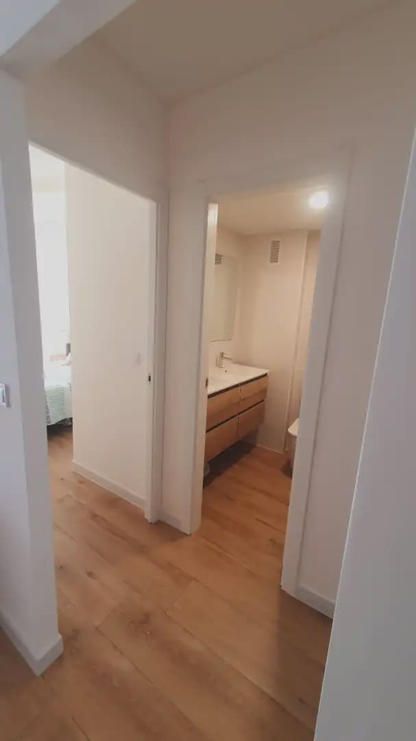 2 Zimmer Wohnung zu vermieten in Alicante / Alacant Stadt mit Pool Garage - 1.200 € (Ref: 9858973)