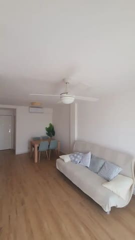 2 Zimmer Wohnung zu vermieten in Playa de San Juan, Alicante / Alacant Stadt mit Pool Garage - 1.200 € (Ref: 9858973)