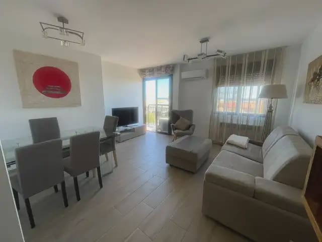 3 bedroom Flat for rent in Alicante / Alacant city - € 1,600 (Ref: 9861226)