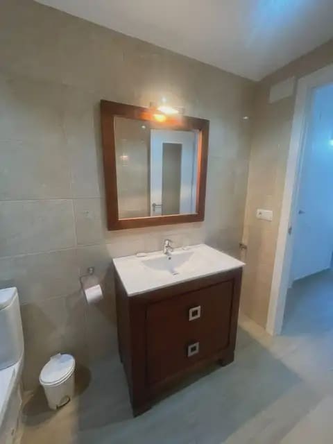 3 bedroom Flat for rent in Alicante / Alacant city - € 1,600 (Ref: 9861226)