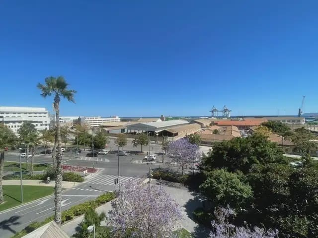 3 bedroom Flat for rent in Alicante / Alacant city - € 1,600 (Ref: 9861226)