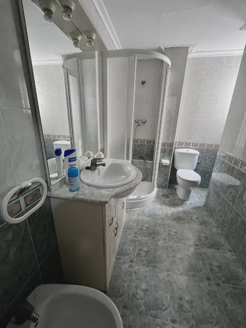 4 soveværelse Lejlighed til salg i Alicante by - € 199.000 (Ref: 9861227)