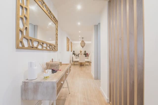 2 camera da letto Appartamento in vendita in Paus - Poligono San Blas, Alicante città con piscina garage - 308.900 € (Rif: 9863954)