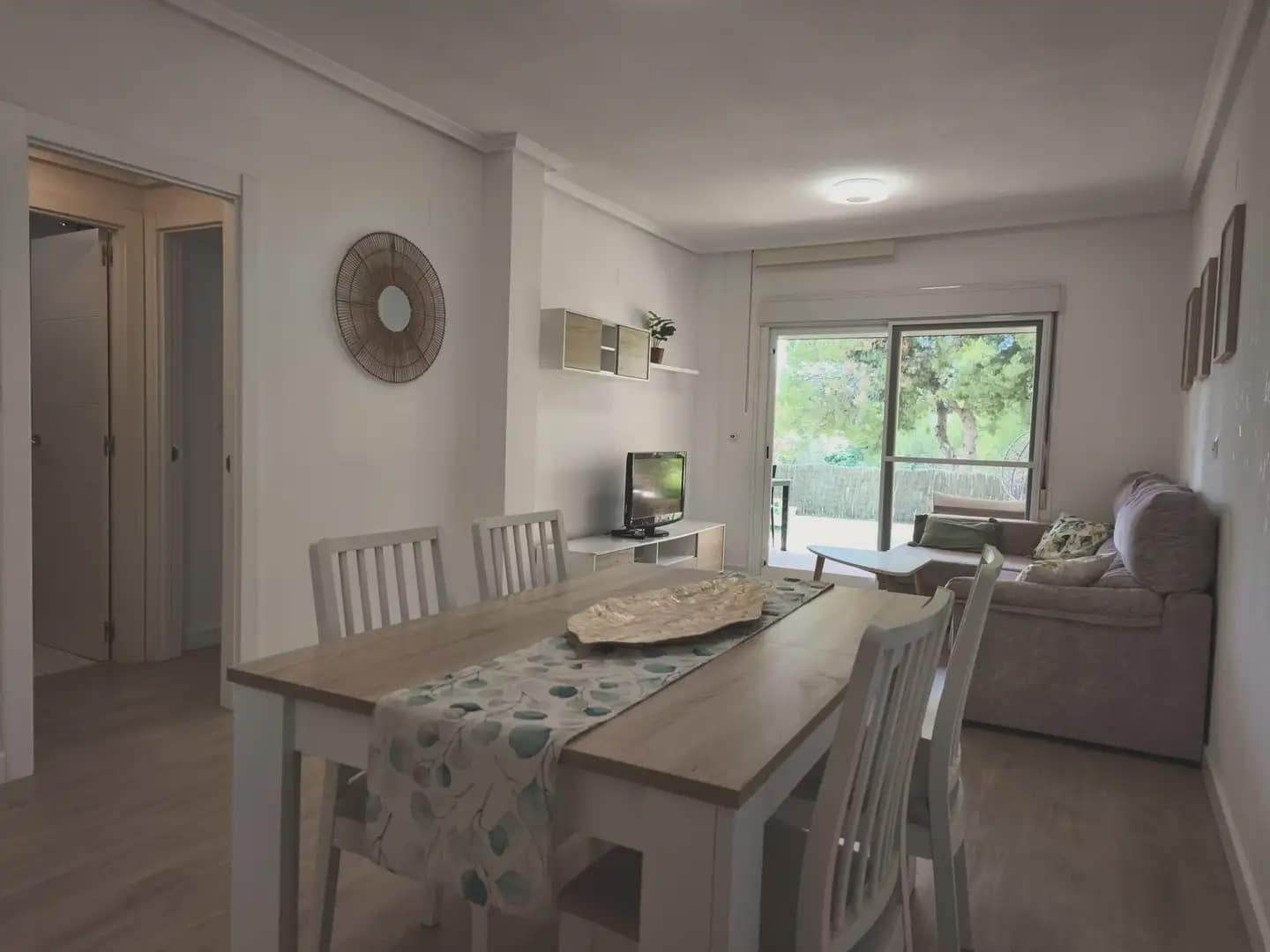 3 makuuhuone Omakotitalo vuokrattavana paikassa Muchamiel / Mutxamel mukana uima-altaan 
autotalli - 1 700 € (Ref: 9875552)