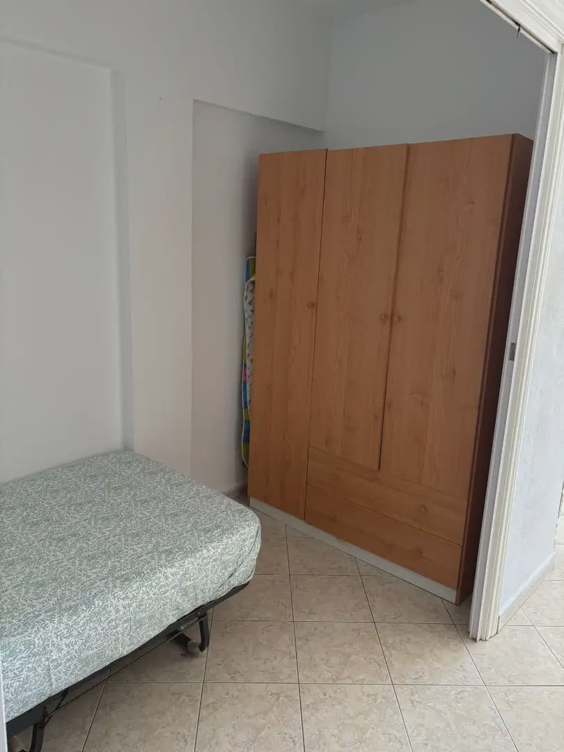 1 slaapkamer Flat te huur in Alicante stad met garage - € 1.000 (Ref: 9880324)