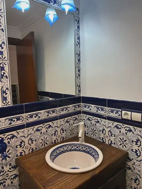 3 soveværelse Lejlighed til leje i Alicante by - € 1.650 (Ref: 9880325)