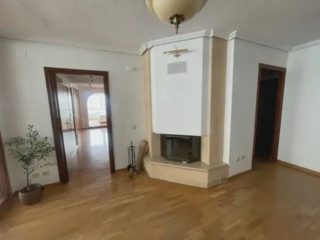 Piso de 3 habitaciones en Alicante / Alacant ciudad en alquiler - 1.650 € (Ref: 9880325)