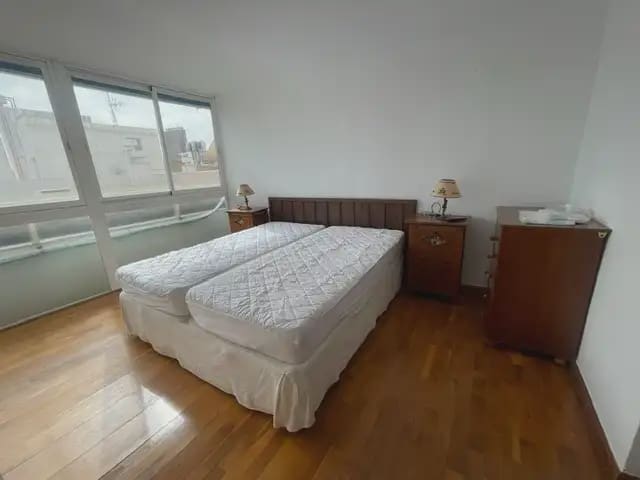 Piso de 3 habitaciones en Alicante / Alacant ciudad en alquiler - 1.650 € (Ref: 9880325)