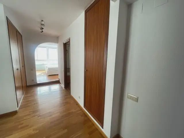 Piso de 3 habitaciones en Alicante / Alacant ciudad en alquiler - 1.650 € (Ref: 9880325)