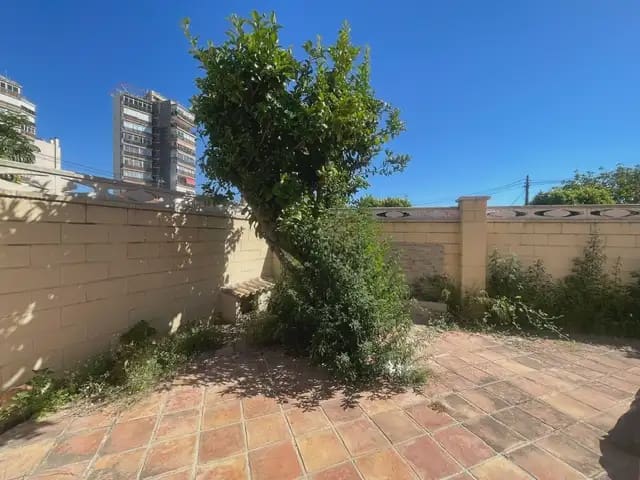 3 soveværelse Villa til salg i El Campello med swimmingpool garage - € 469.000 (Ref: 9883866)
